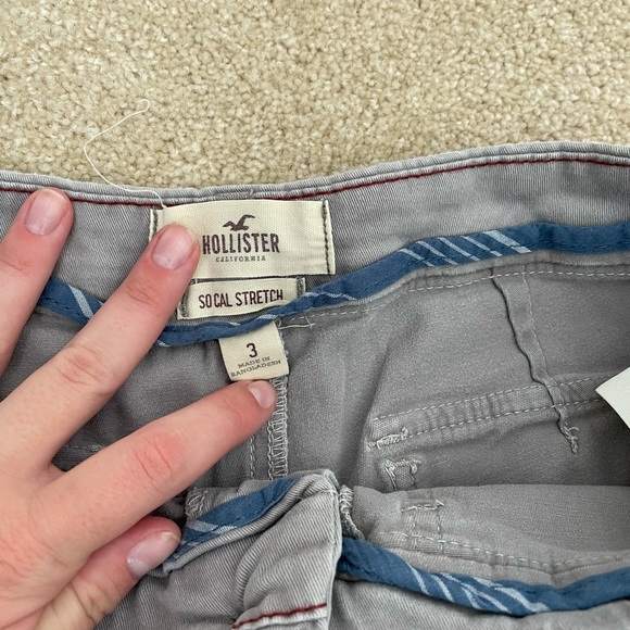 Gray hollister shorts - Picture 3 of 3